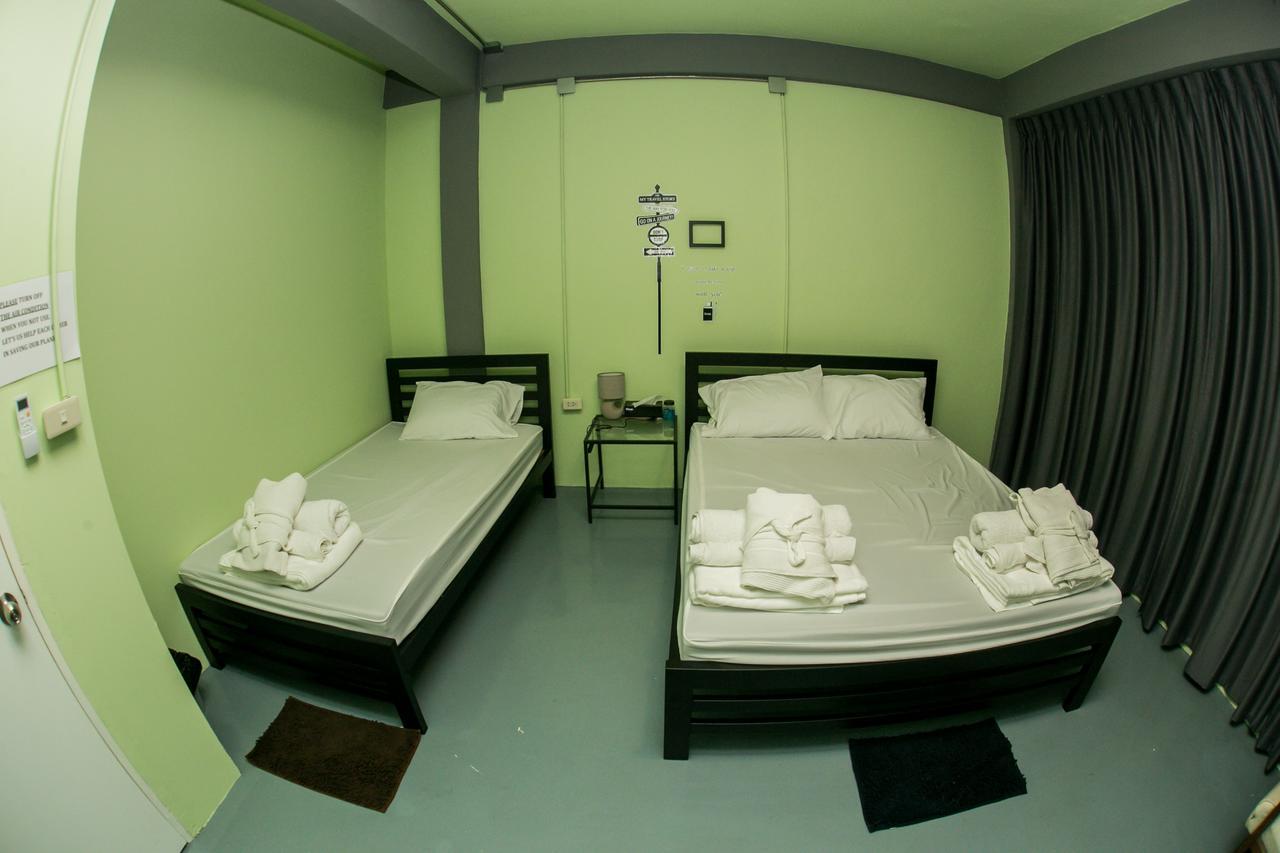 Samsen 8 Hostel Bangkok Ngoại thất bức ảnh