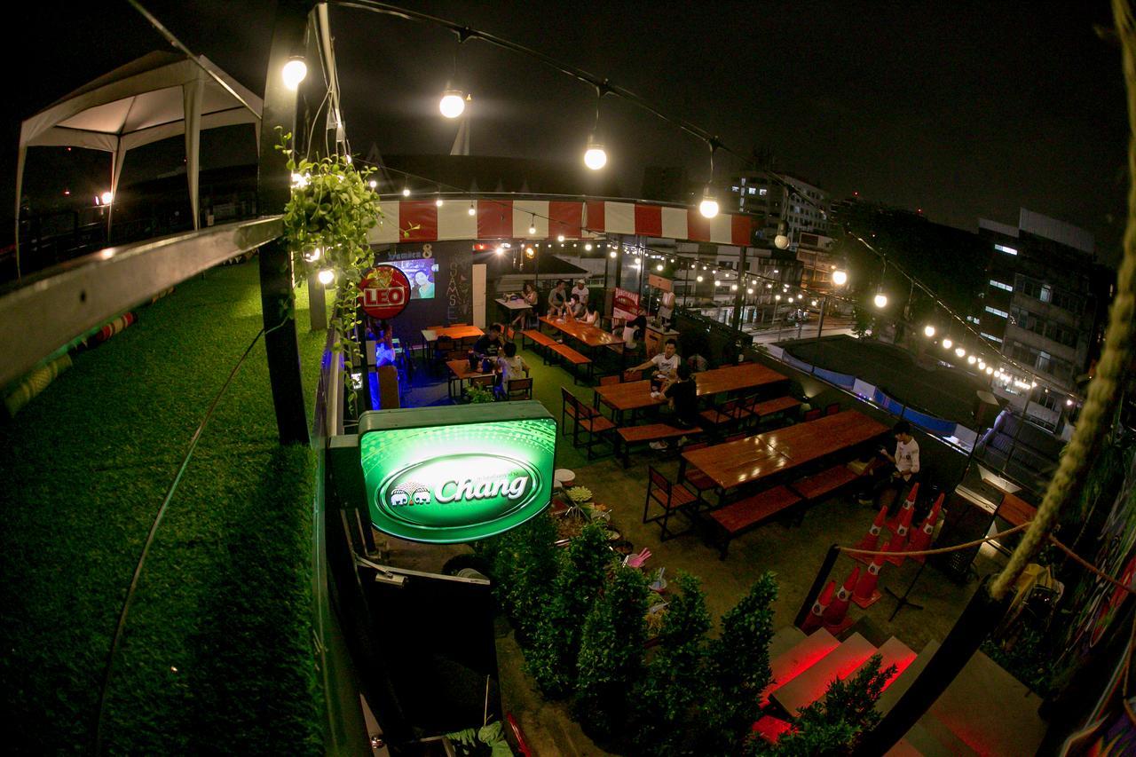 Samsen 8 Hostel Bangkok Ngoại thất bức ảnh