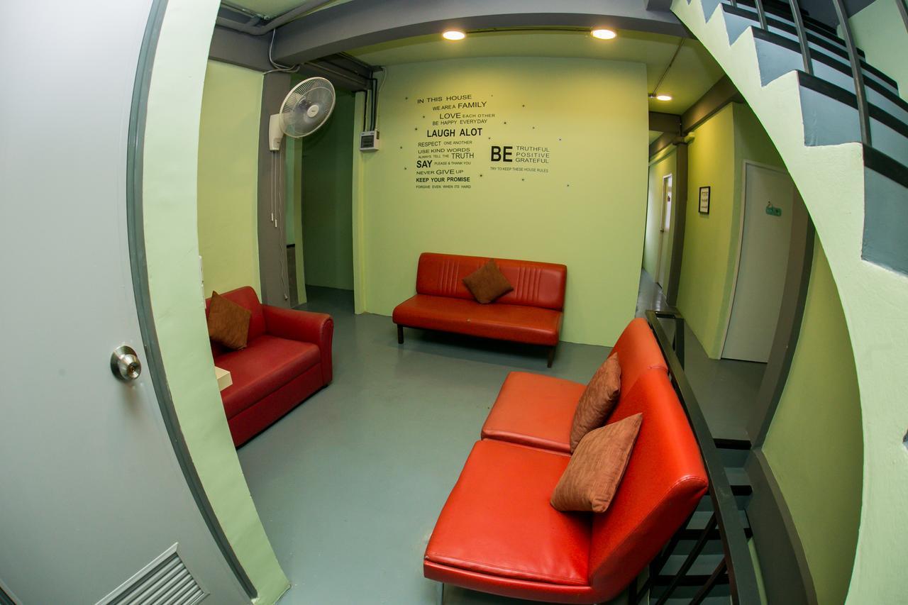 Samsen 8 Hostel Bangkok Ngoại thất bức ảnh
